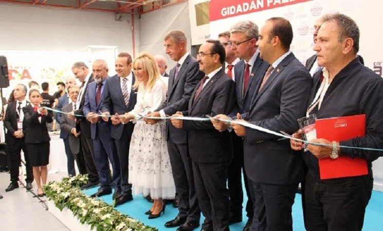 TGDF'nin desteklediği CNR Food İstanbul Fuarı'nı Çekya Başbakanı açtı!